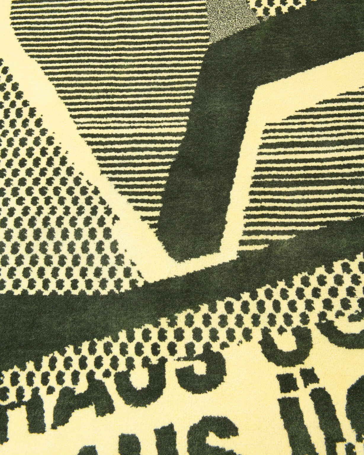 Dywan dekoracyjny owalny SIGNED zielony - Image 3