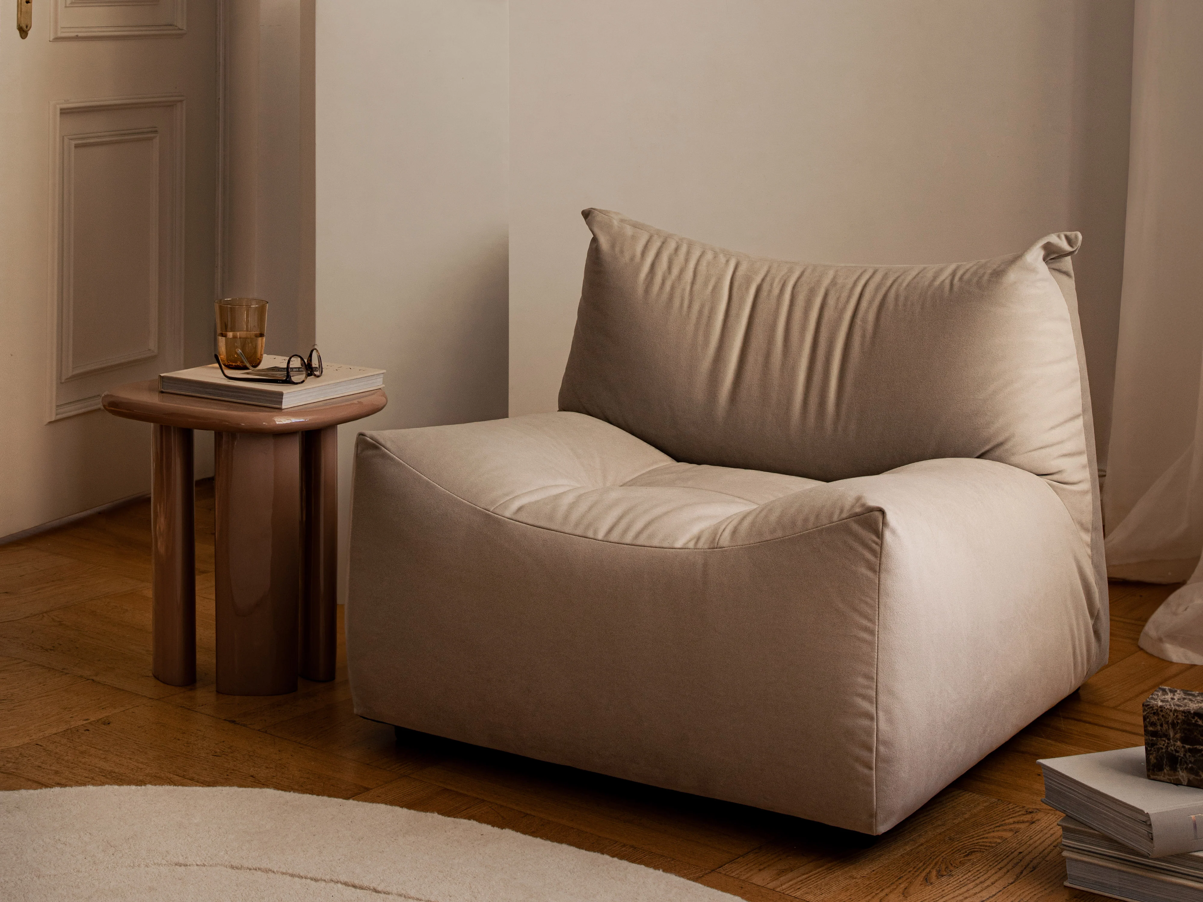Fotel TOVE różowy szenil - Image 2
