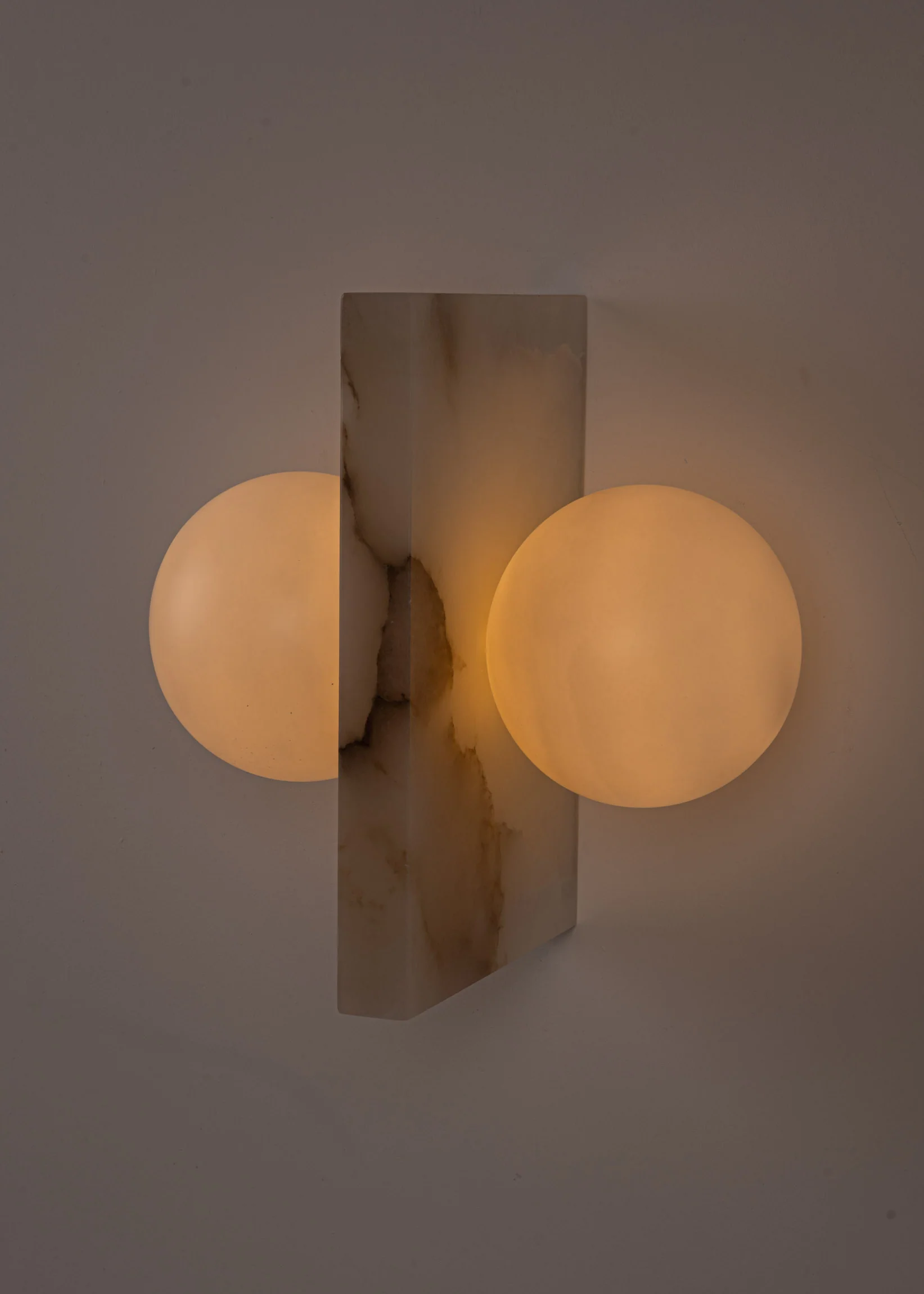 Kinkiet FLUGI biały alabaster - Image 2