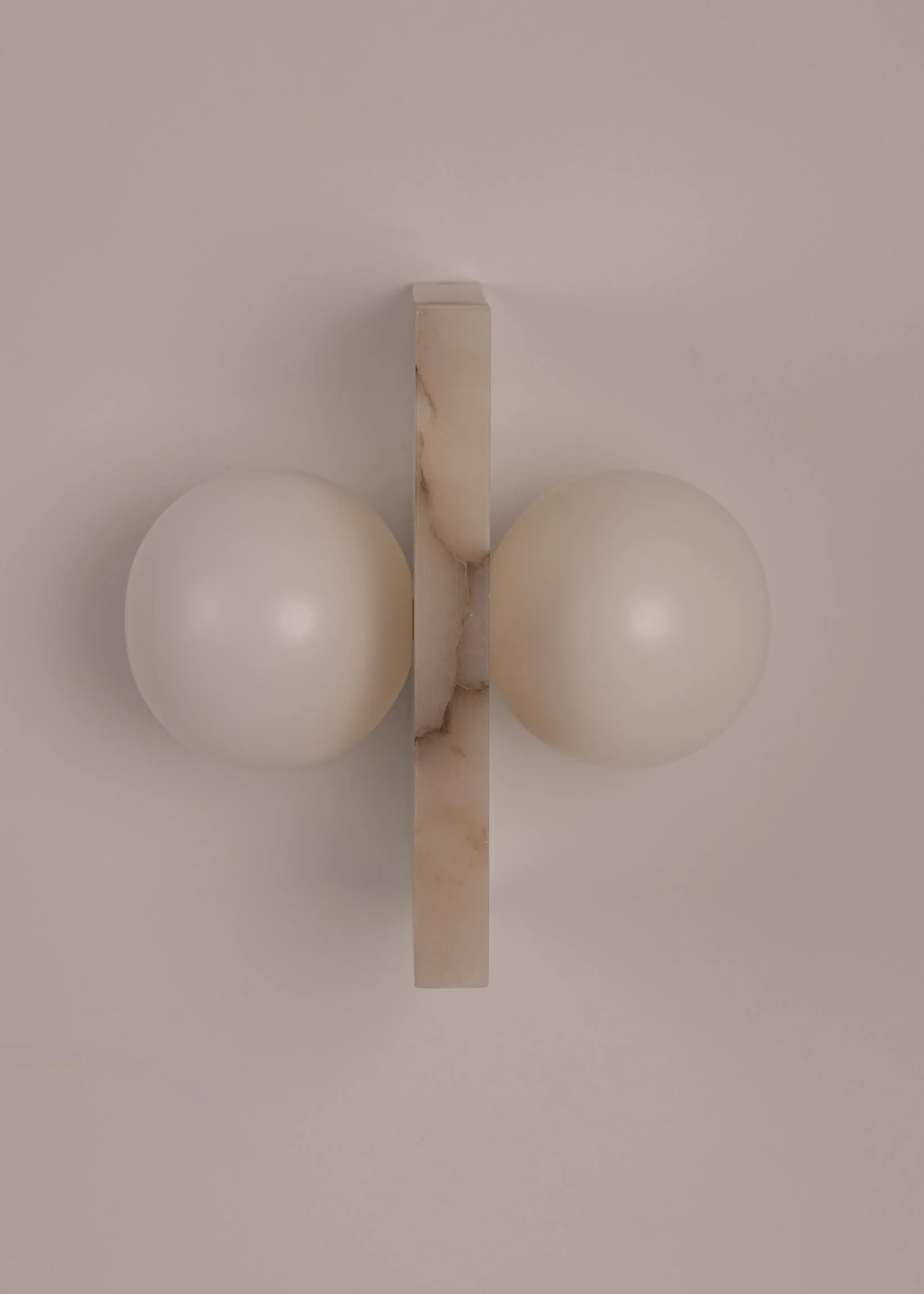 Kinkiet FLUGI biały alabaster - Image 4
