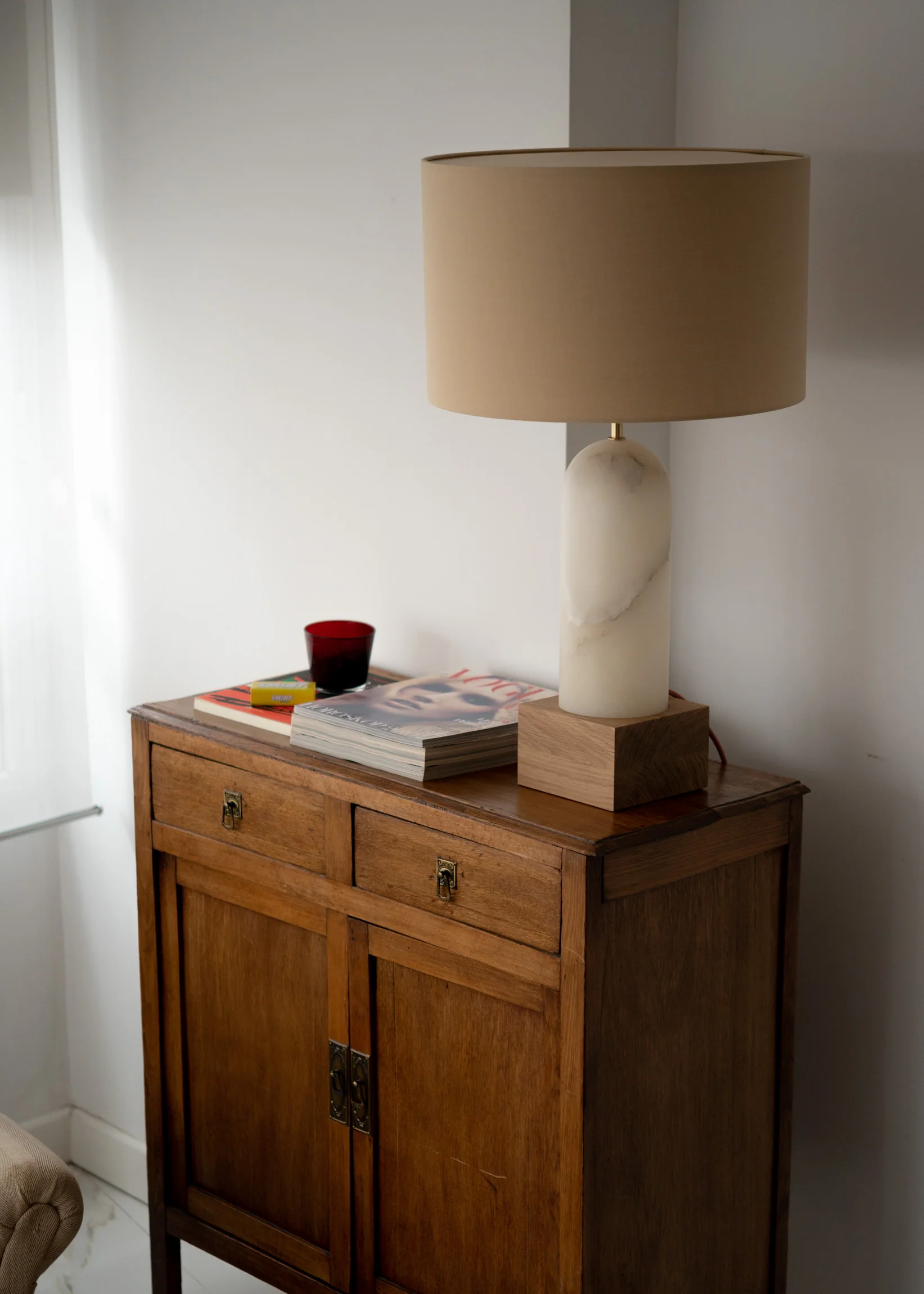 Lampa stołowa PURA KELO biały alabaster - Image 5