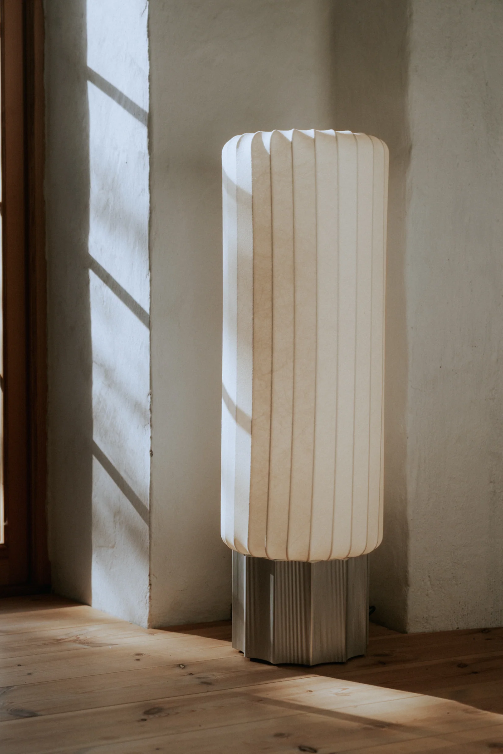 Lampa podłogowa METER aluminium - Image 6