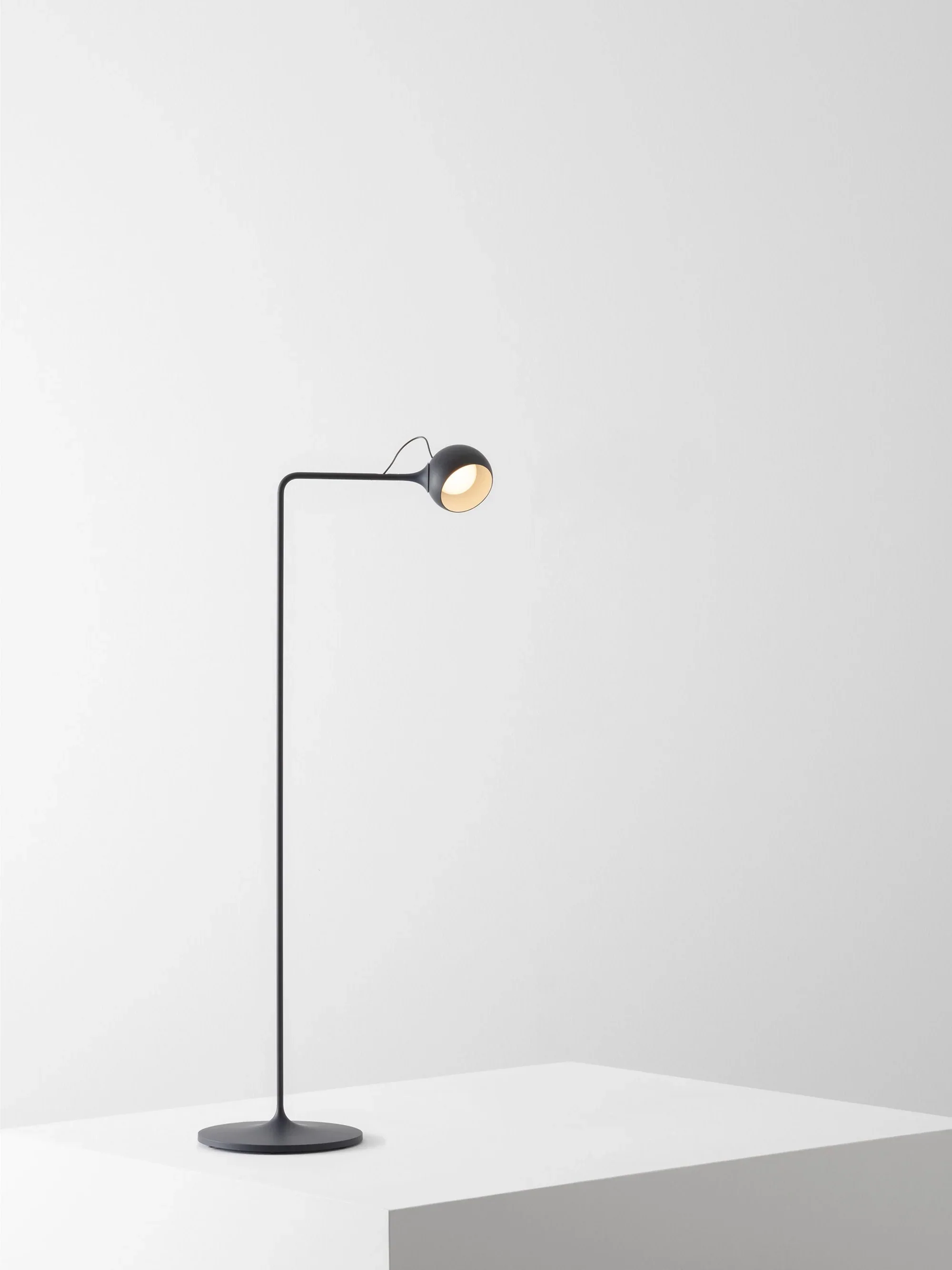 Lampa podłogowa do czytania IXA antracytowy - Image 2