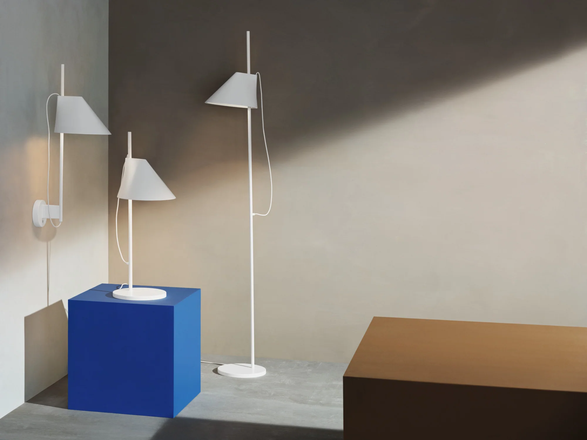 Lampa podłogowa YUH biały - Image 3