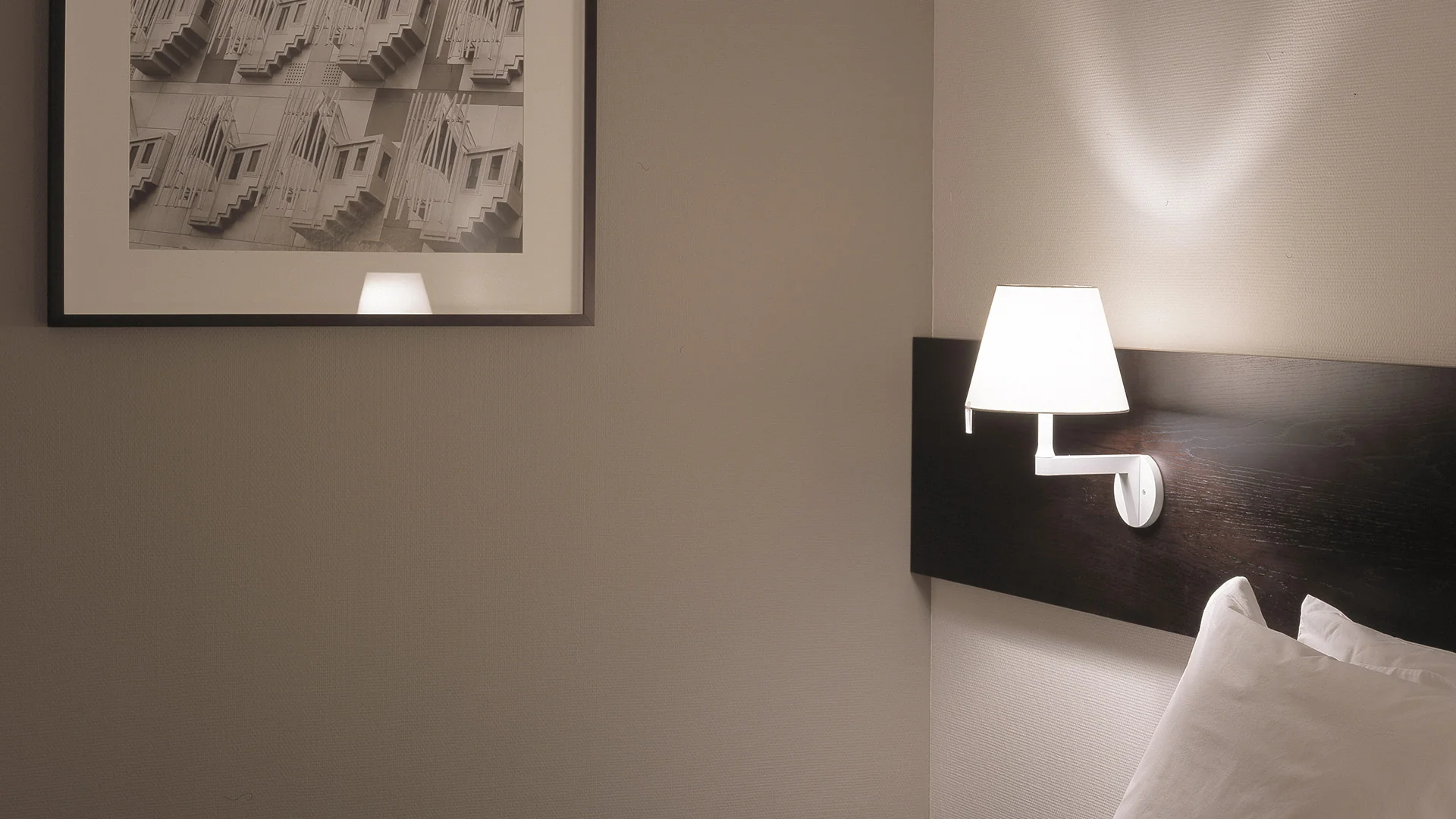 Lampa ścienna MELAMPO szara podstawa - Image 2