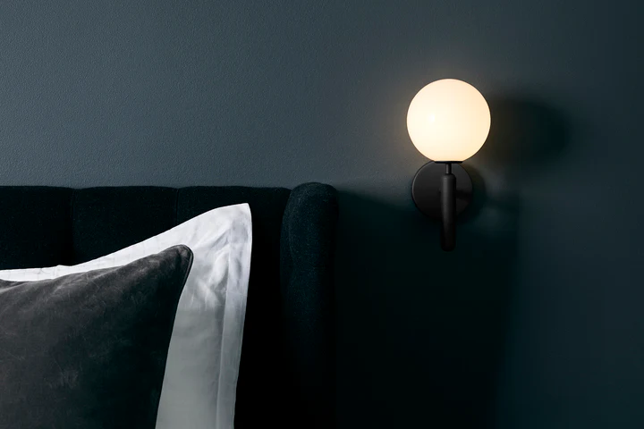 Lampa ścienna MIIRA grafitowy z opalowym szkłem - Image 7