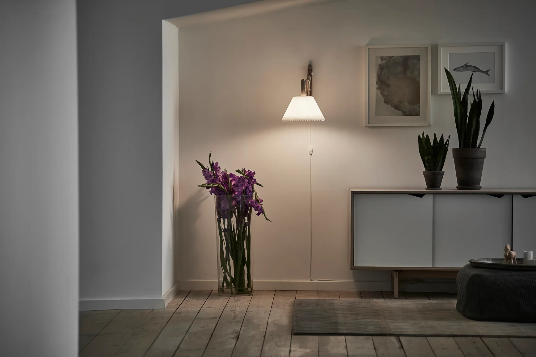 Lampa ścienna MODEL 223 2/17 SAX biały z ciemną dębową podstawą - Image 7