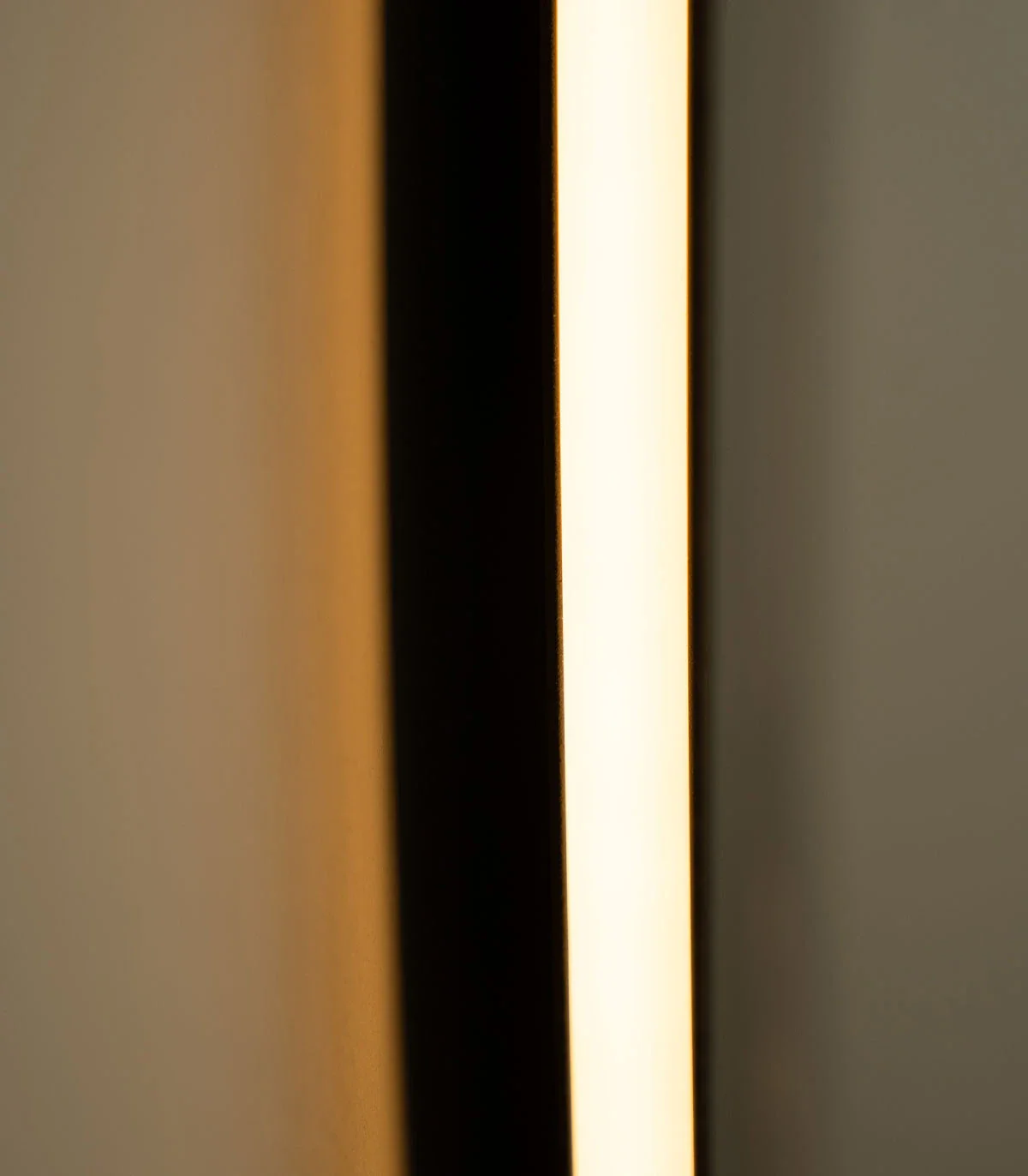 Lampa ścienna DOTS LIGHTING - LADY WITH AN ERMINE czarny - Image 6