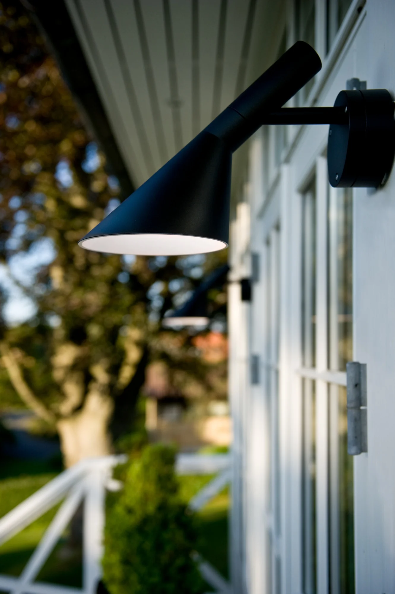 Lampa ścienna zewnętrzna AJ 50 czarny - Image 2