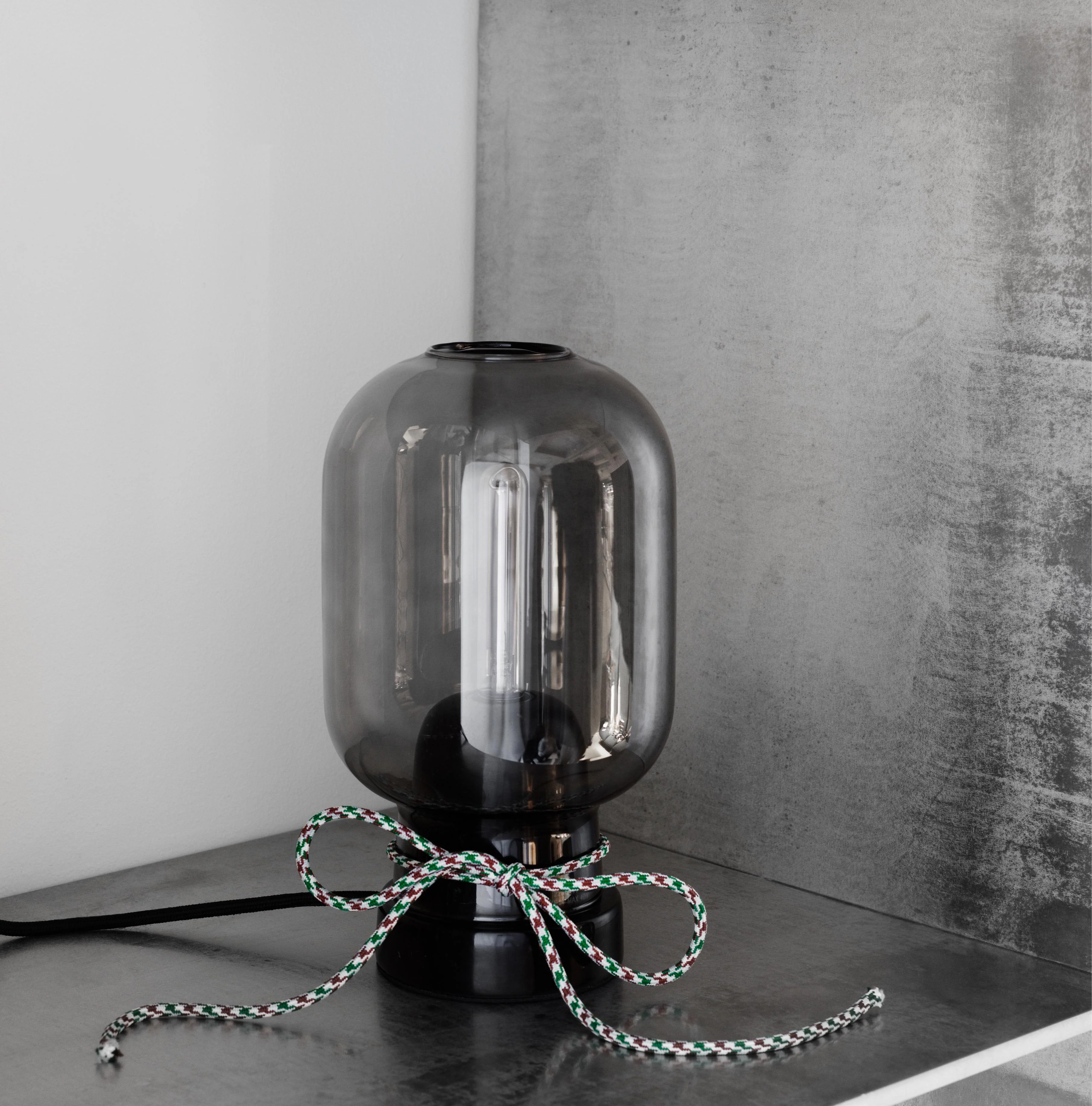 Lampa stołowa AMP szkło dymione z czarnym marmurem - Image 5