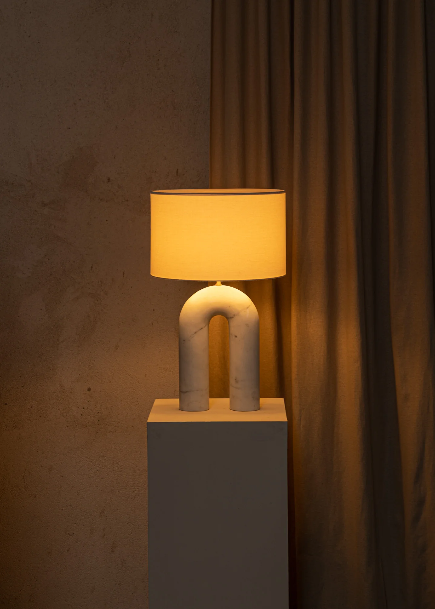 Lampa stołowa ARKO biały marmur - Image 2