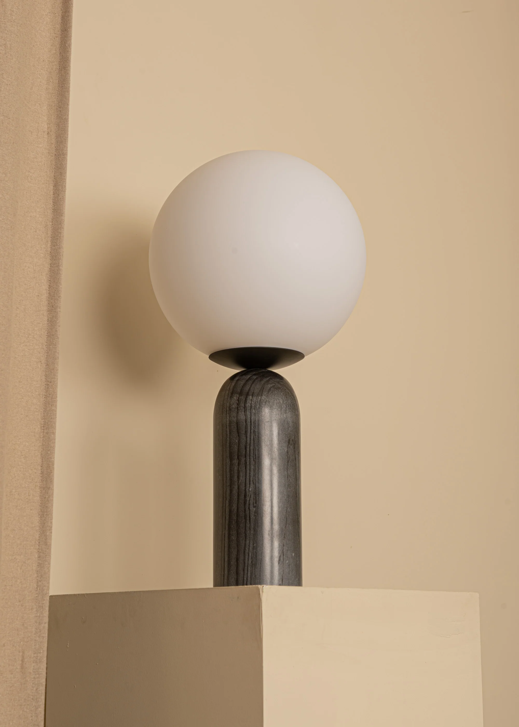 Lampa stołowa ATLAS czarny marmur - Image 4