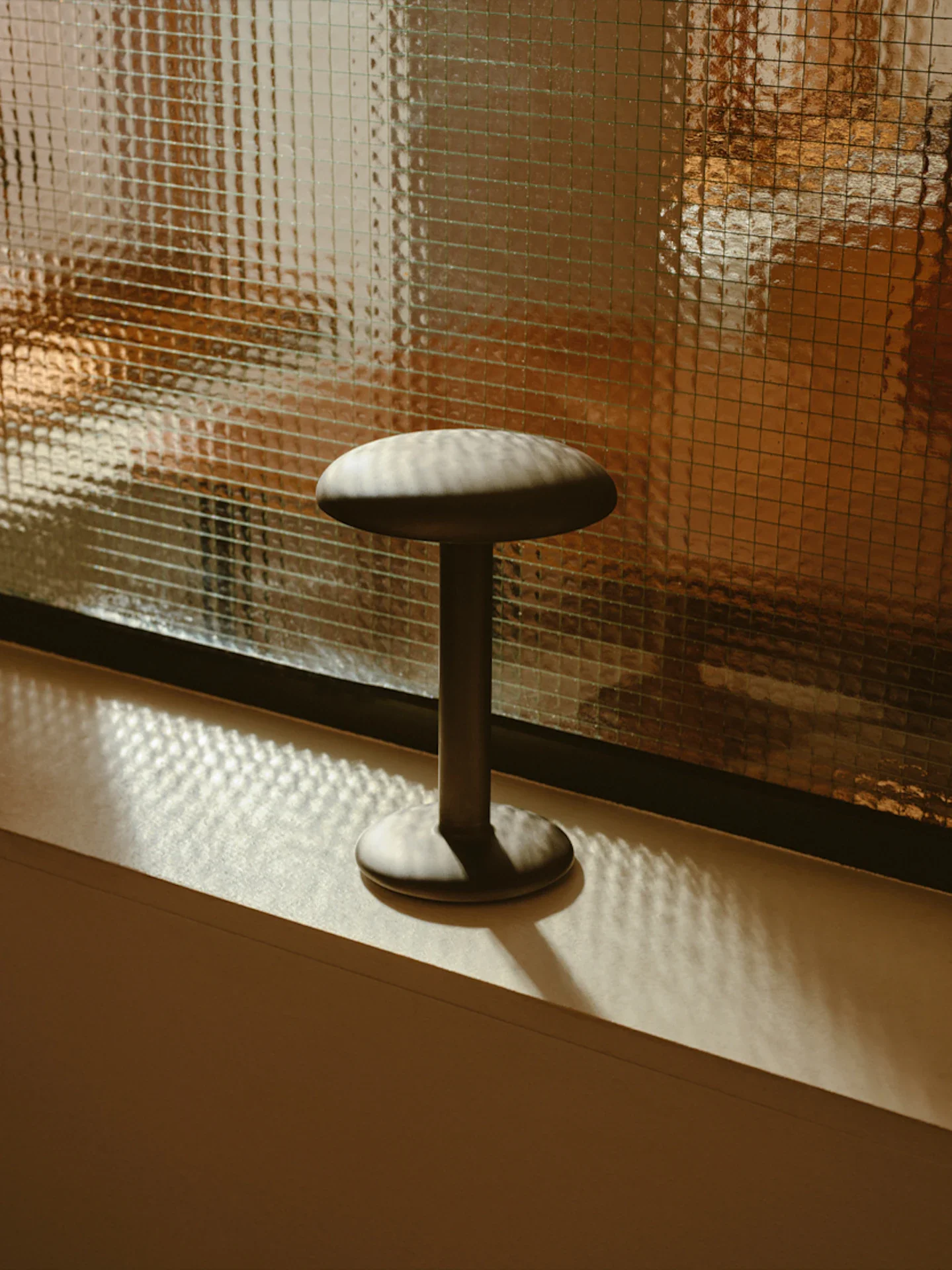 Lampa przenośna GUSTAVE HOSPITALITY ciemnoszary - Image 3