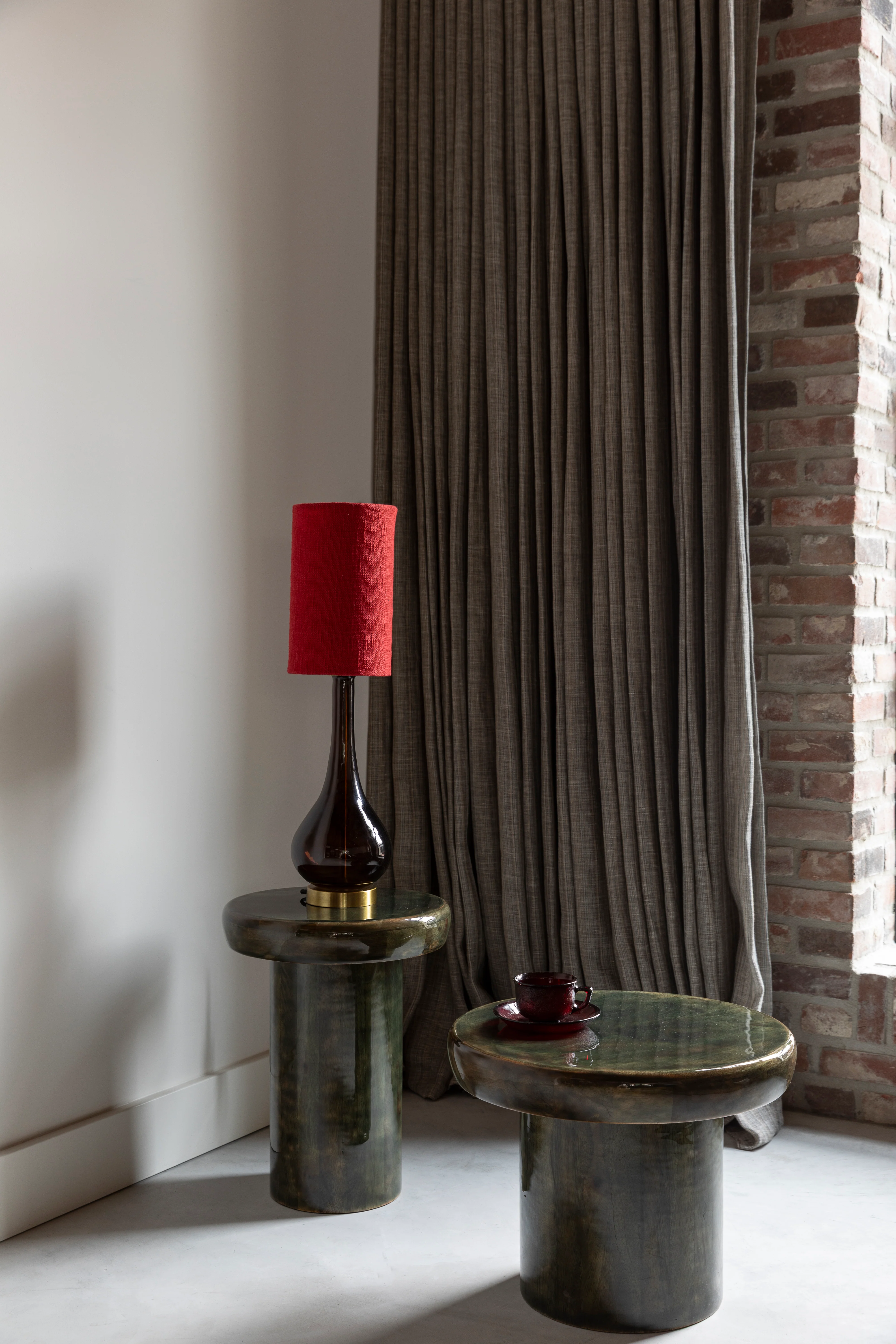 Lampa stołowa JULES czerwony z brązową podstawą - Image 3