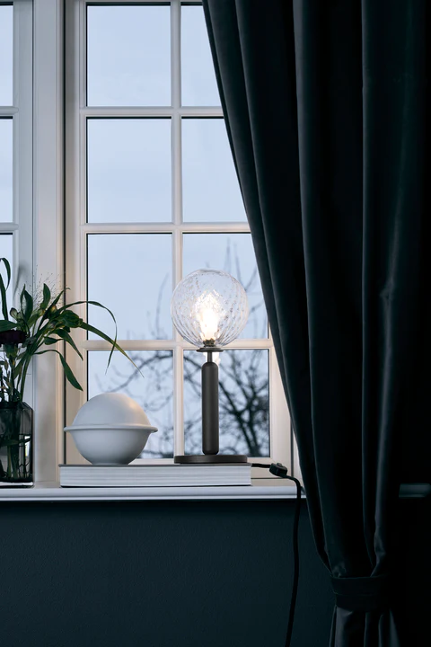 Lampa stołowa MIIRA grafitowy z transparentnym szkłem - Image 4