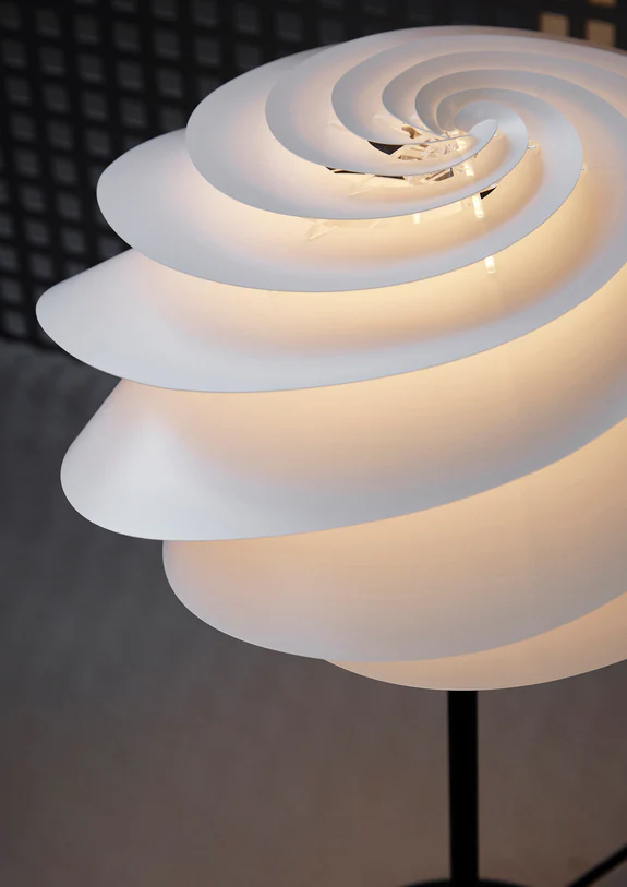 Lampa stołowa MODEL 331 SWIRL biały z czarną podstawą - Image 5