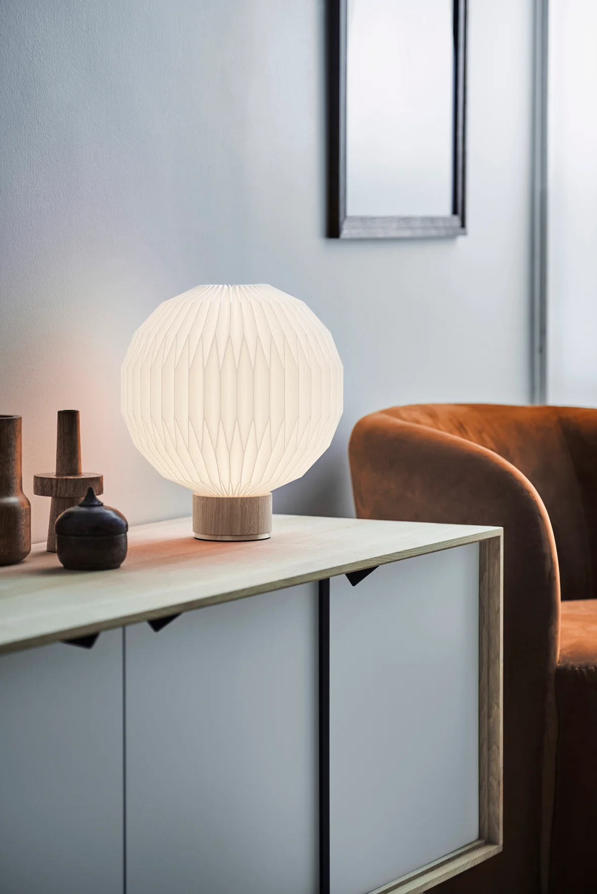 Lampa stołowa MODEL 375 biały z jasną dębową podstawą - Image 20