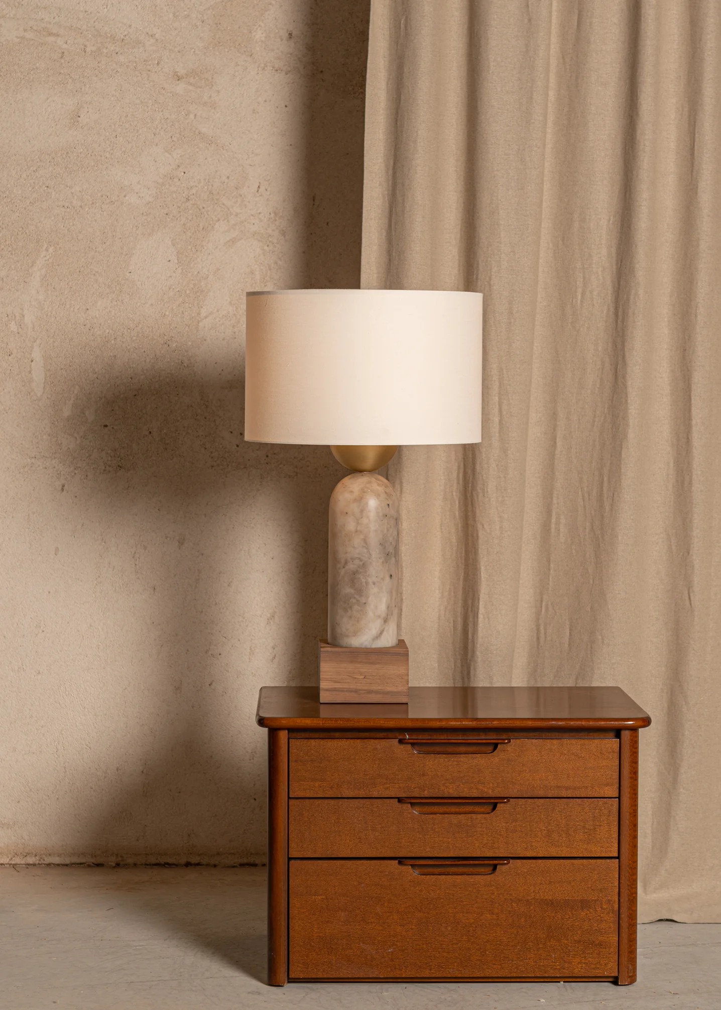 Lampa stołowa PEONA KELO ciemny beżowy alabaster - Image 4