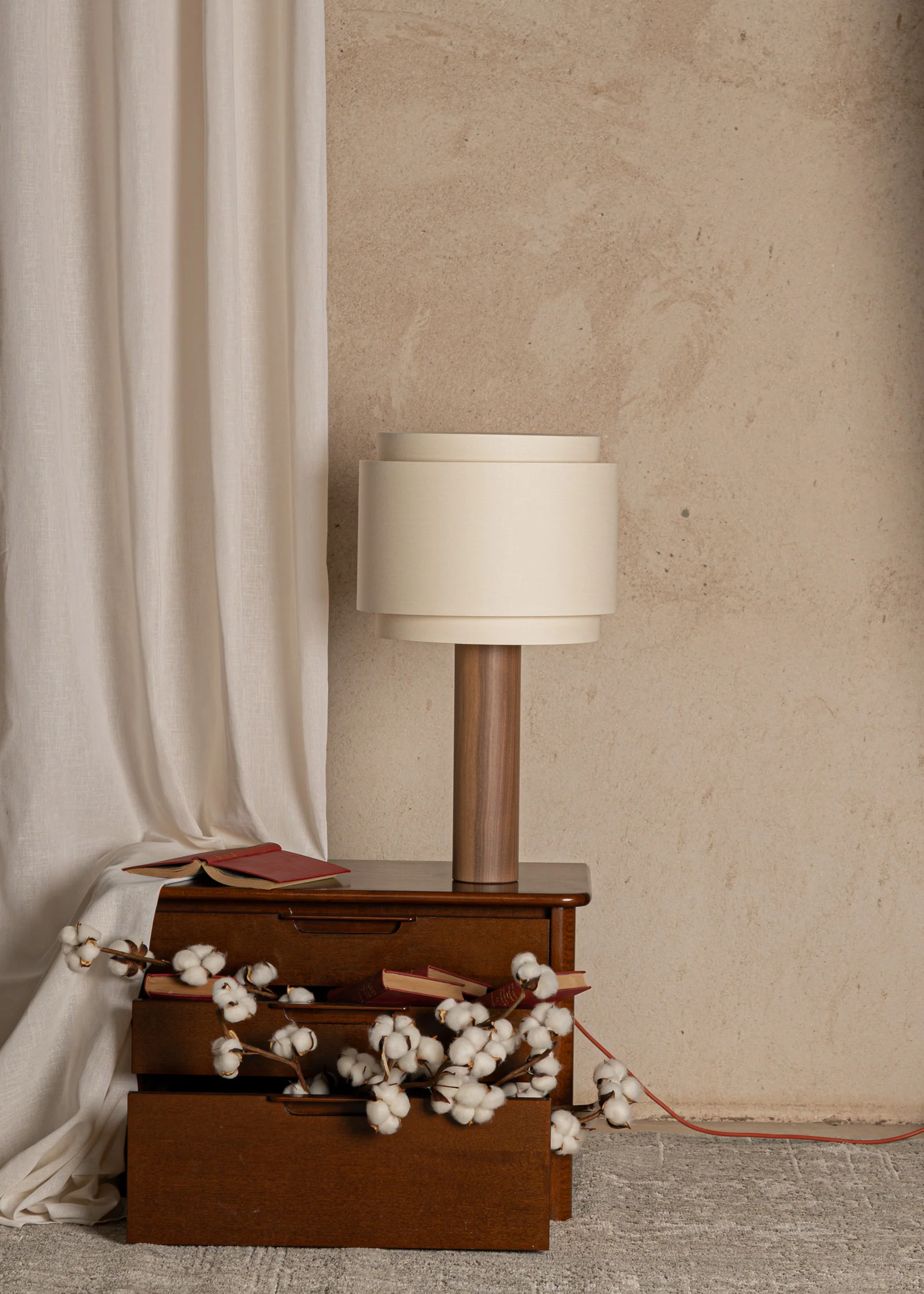 Lampa stołowa PIPO DUOBLE drewno orzechowe - Image 5