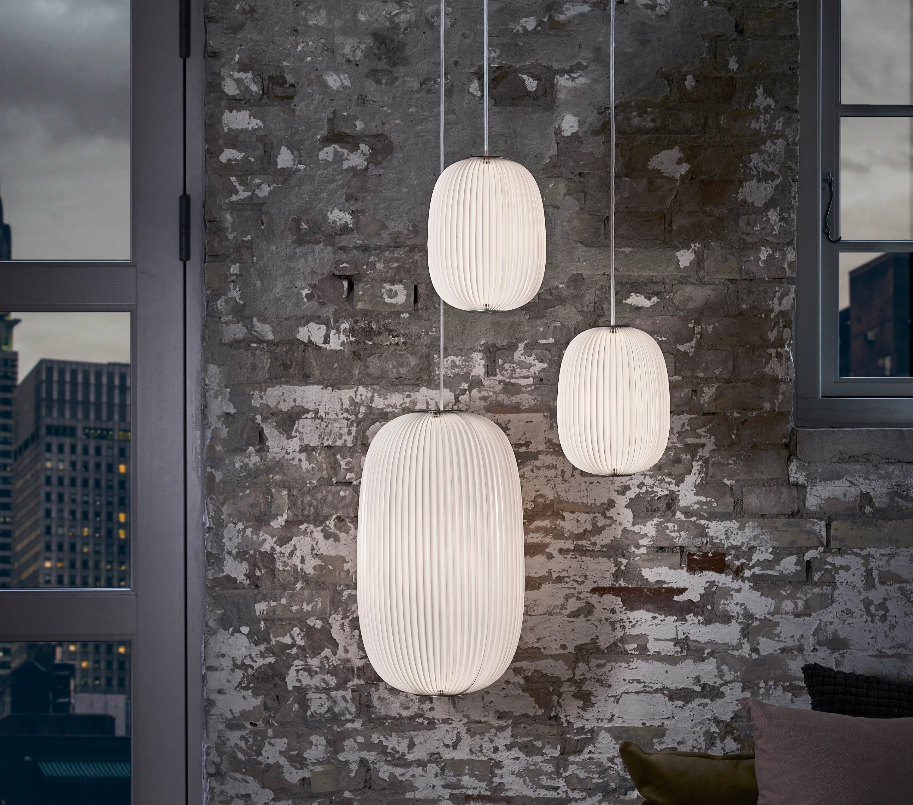 Lampa wisząca MODEL 133 LAMELLA 2 biały ze srebrnym wykończeniem - Image 7