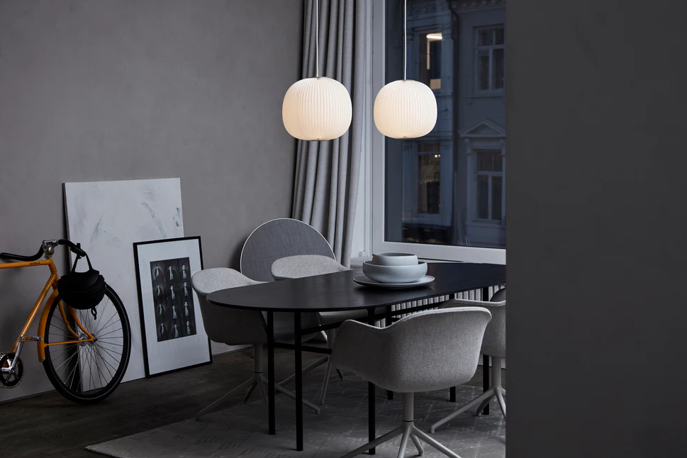 Lampa wisząca MODEL 134 LAMELLA 3 biały ze złotym wykończeniem - Image 2