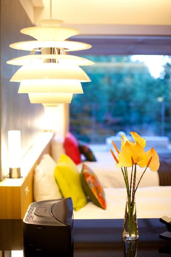 Lampa wisząca PH SNOWBALL brudny zielony z mosiężnym wykończeniem - Image 6