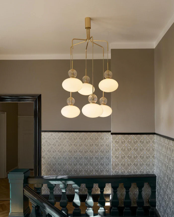 Lampa wisząca RIZZATTO 6 mosiężny z opalowym szkłem - Image 2