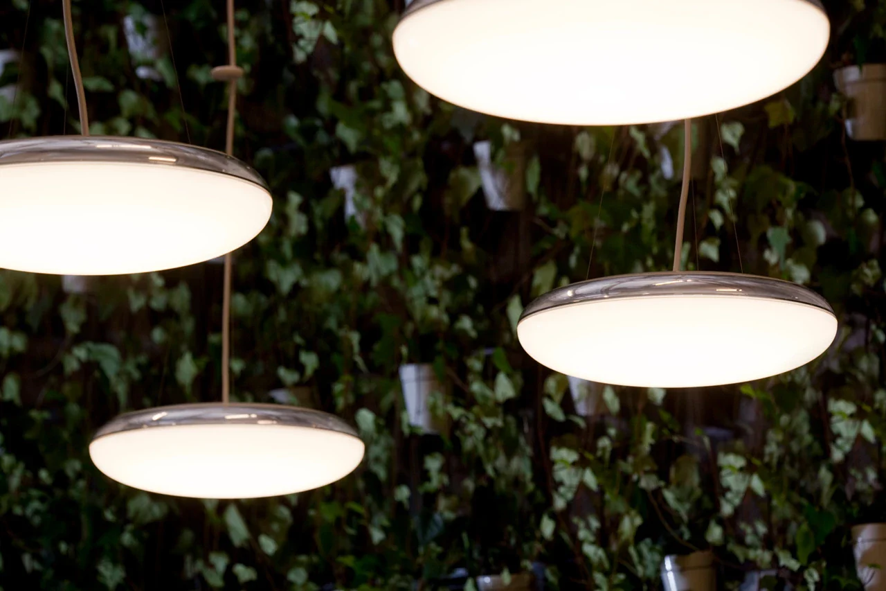 Lampa wisząca SILVERBACK biały ze srebrnym - Image 4