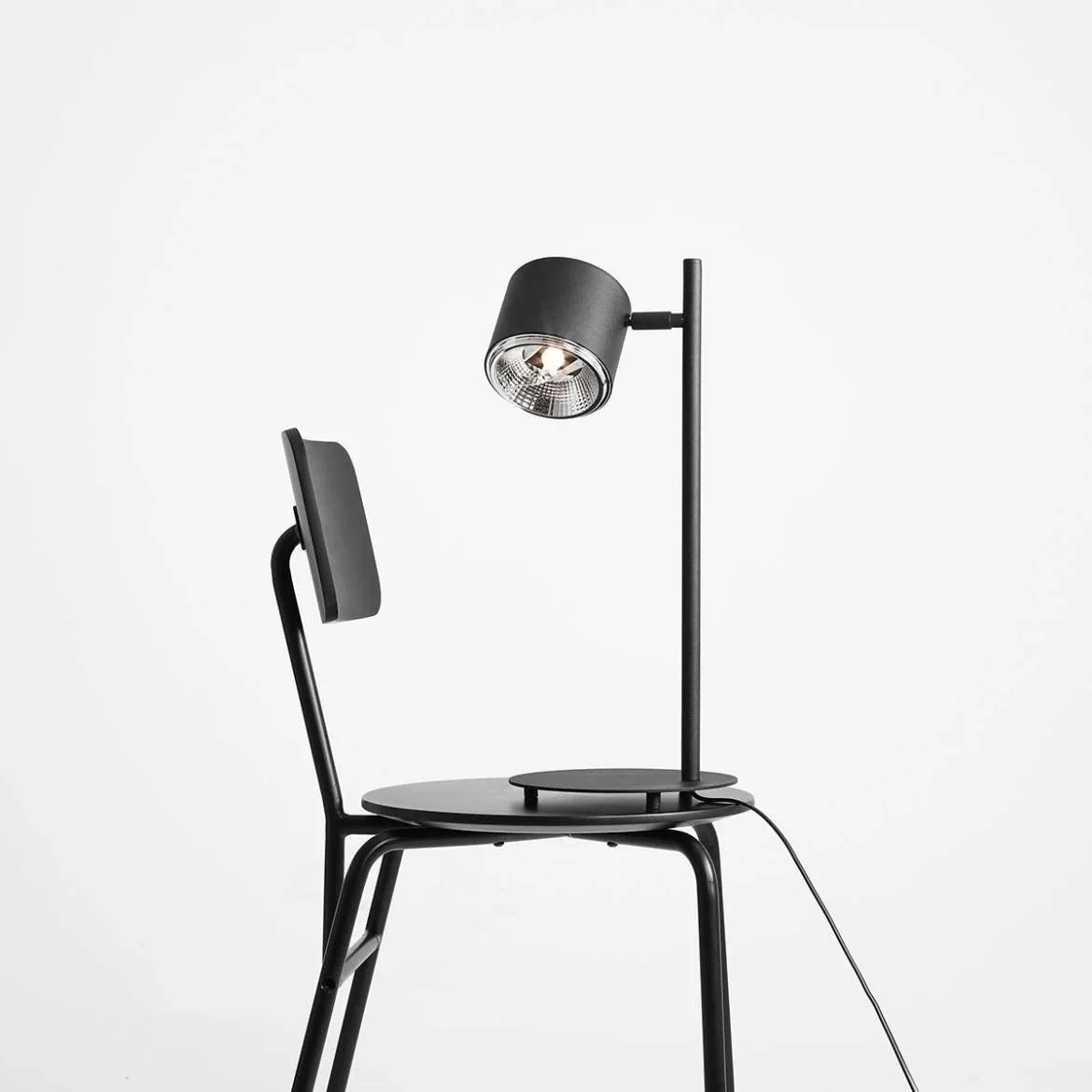 Lampa biurkowa BOT czarny - Image 4
