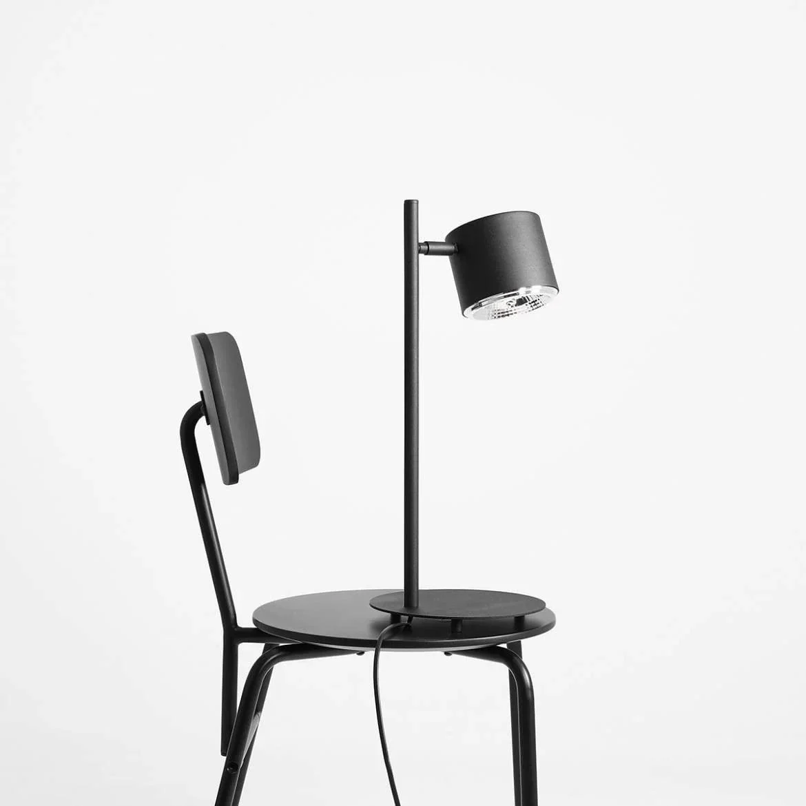 Lampa biurkowa BOT czarny - Image 6