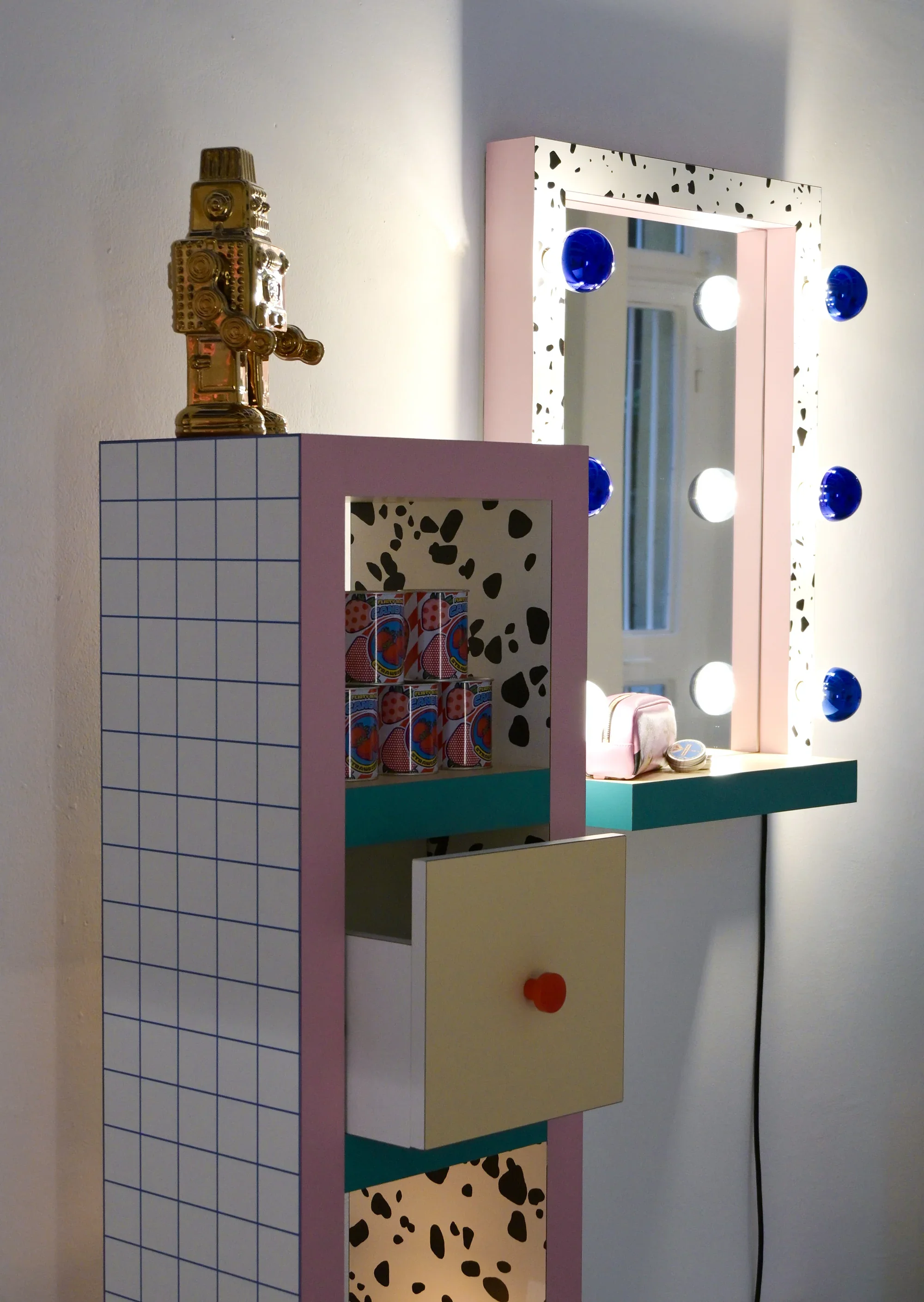 Lustro SUPERMIRROR TERRAZZO biały z różowym i turkusowym - Image 4