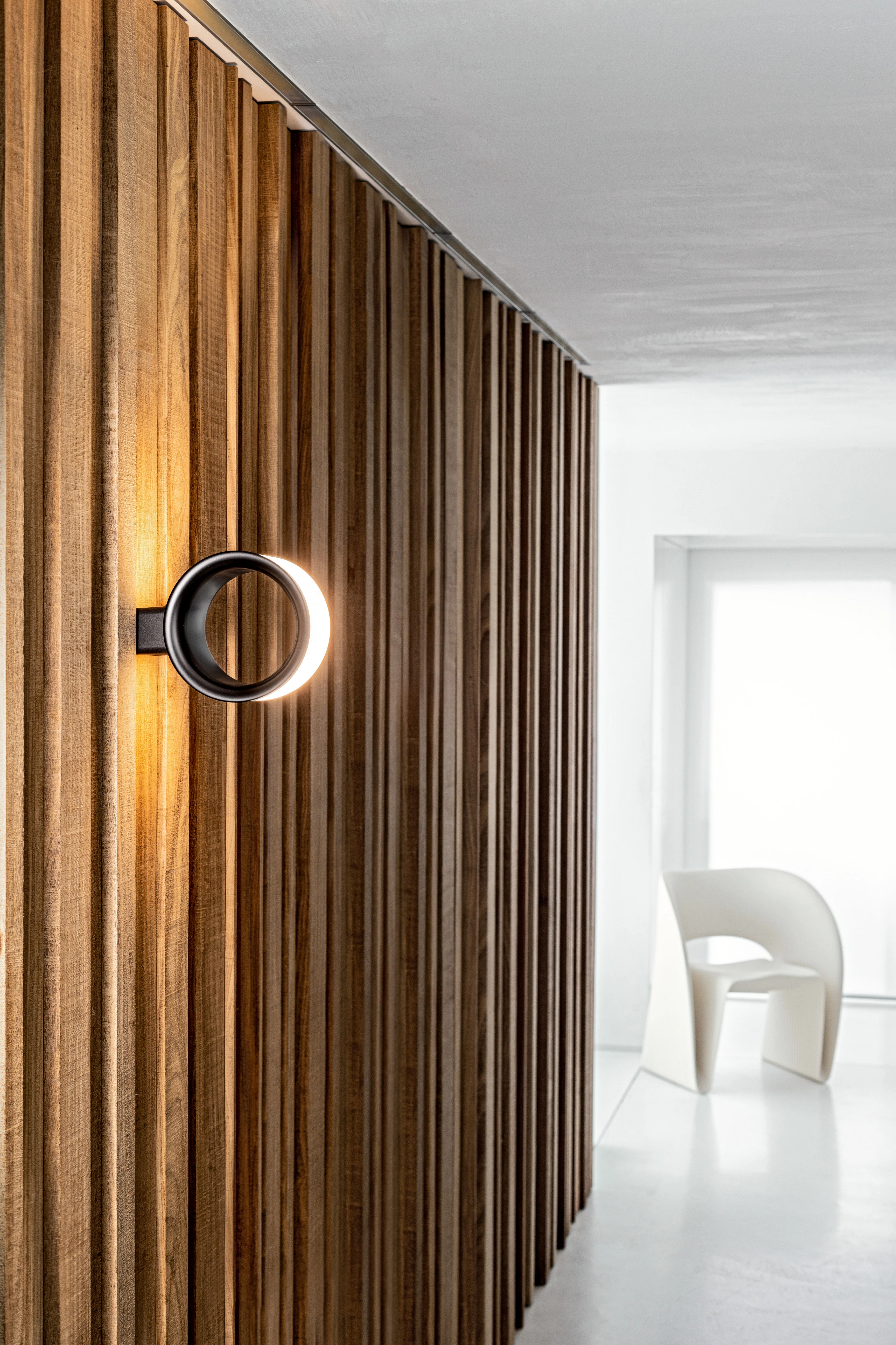 Fotel RAVIOLO biały - Image 4