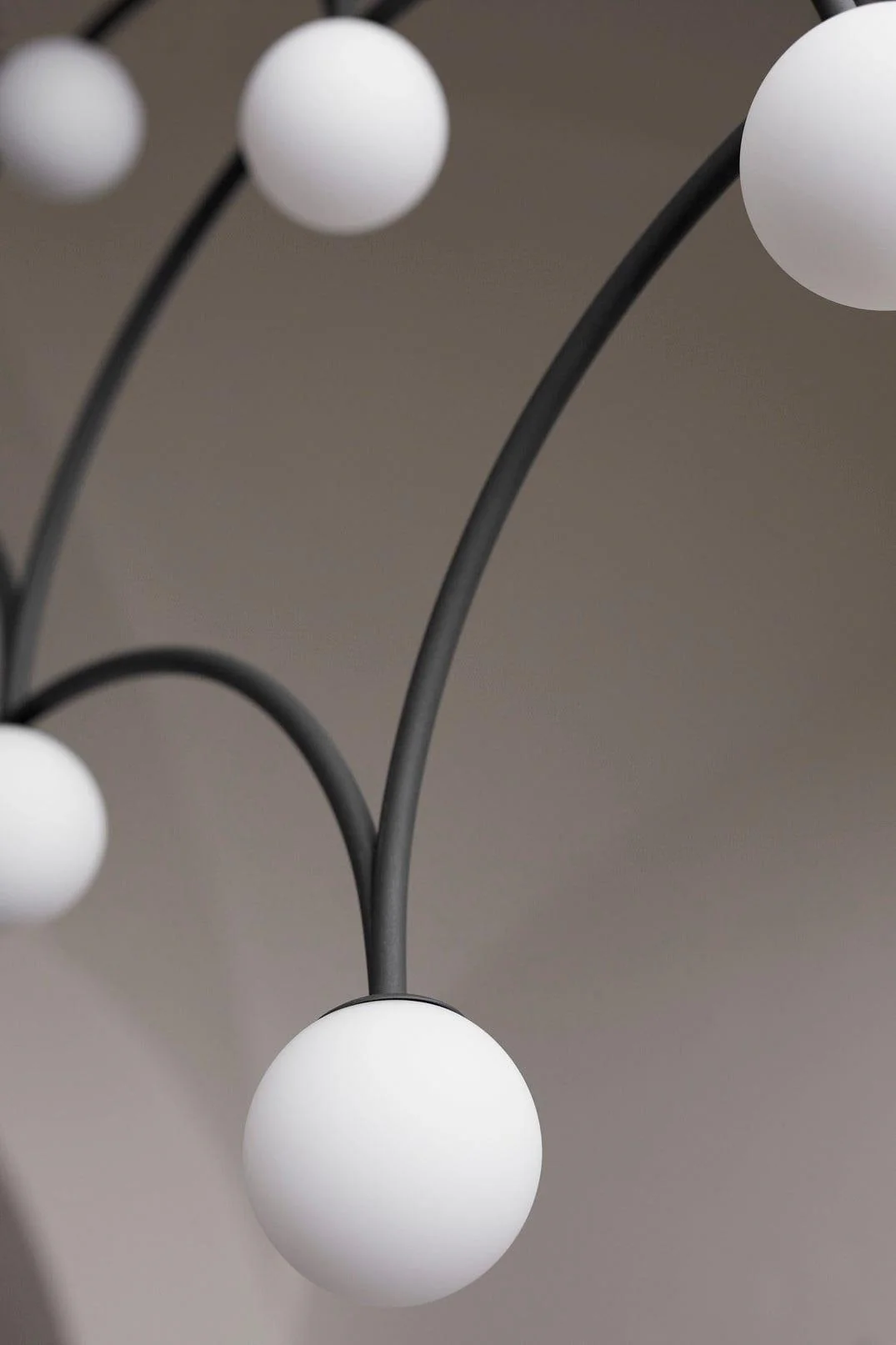 Lampa wisząca BOUNCE GRAND czarny - Image 8