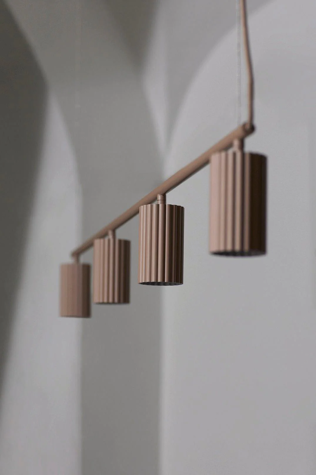 Lampa wisząca DONNA LINE różowy - Image 4