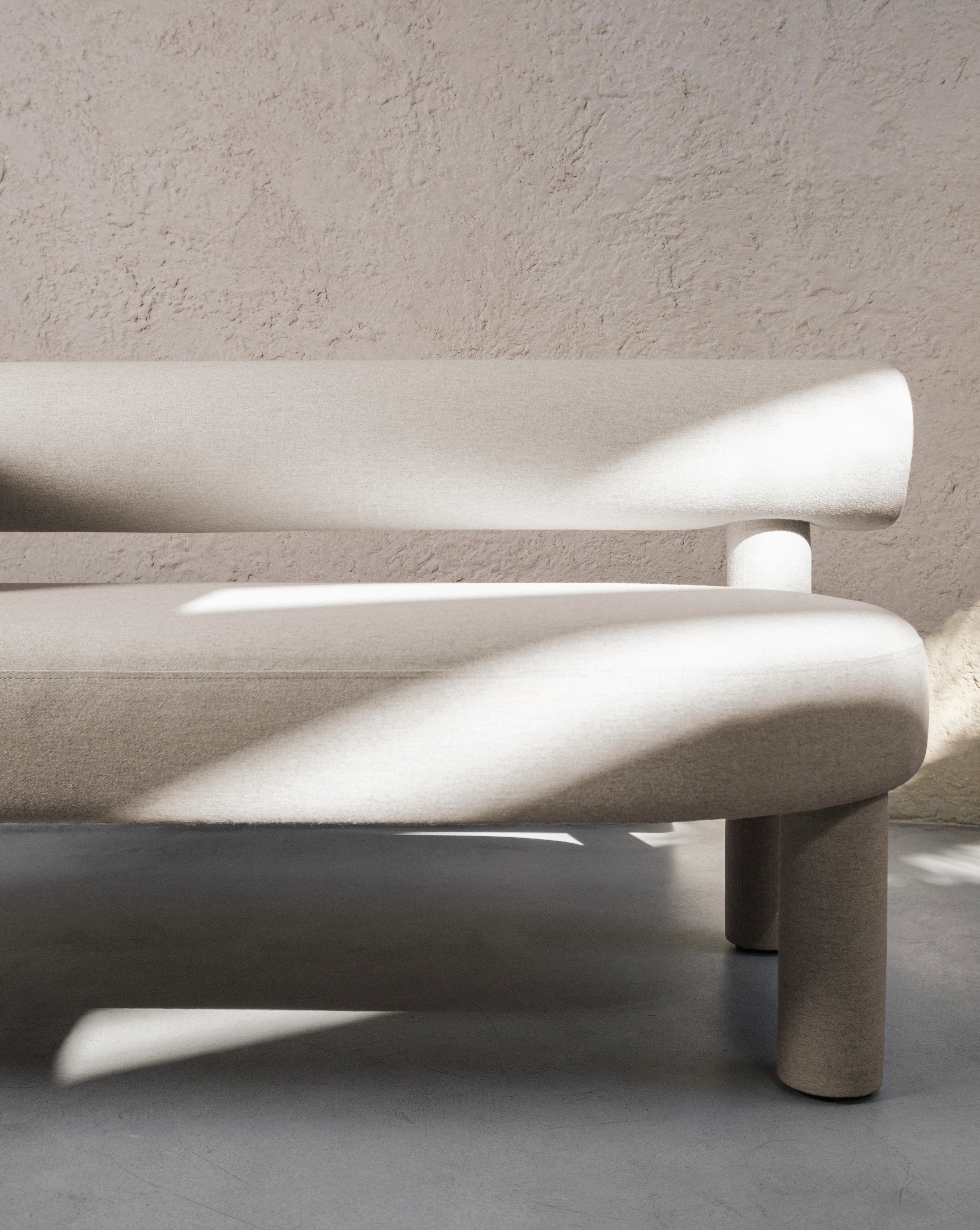 Sofa GROPIUS CS1 tapicerowana - Image 12