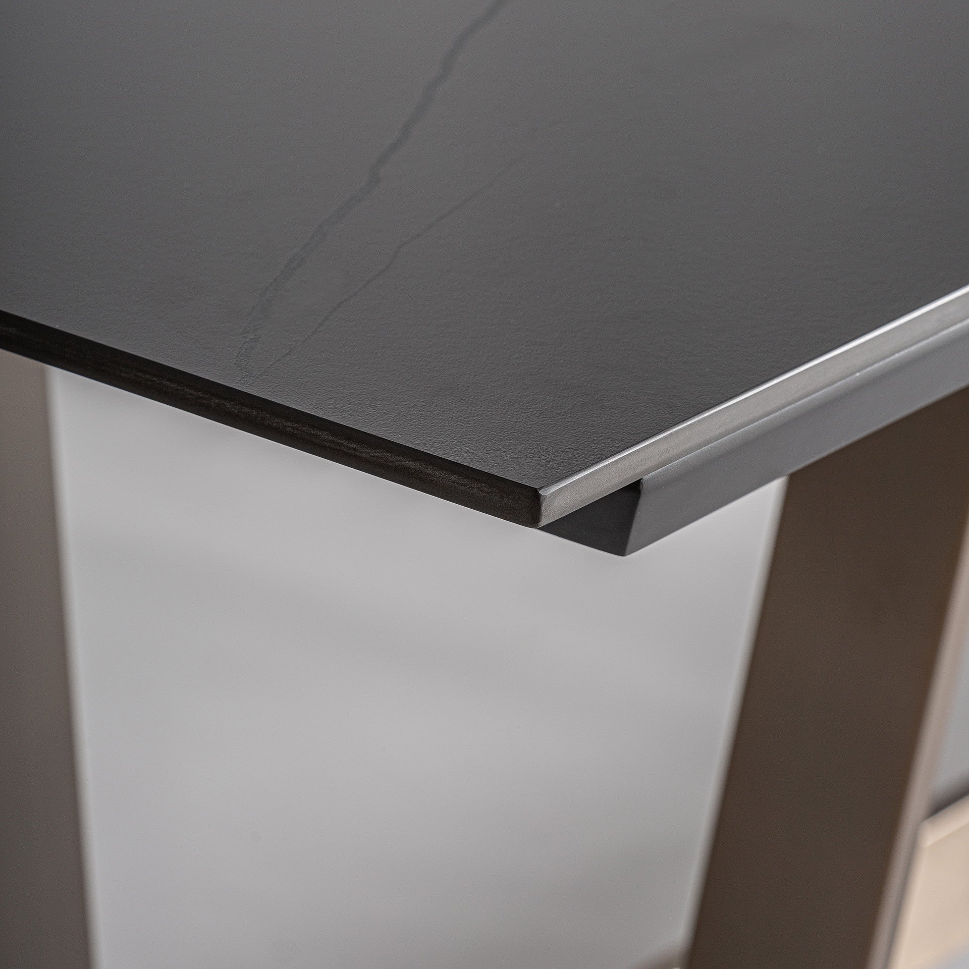 Stół TREMP spiek porcelanowy z brązową podstawą - Image 2
