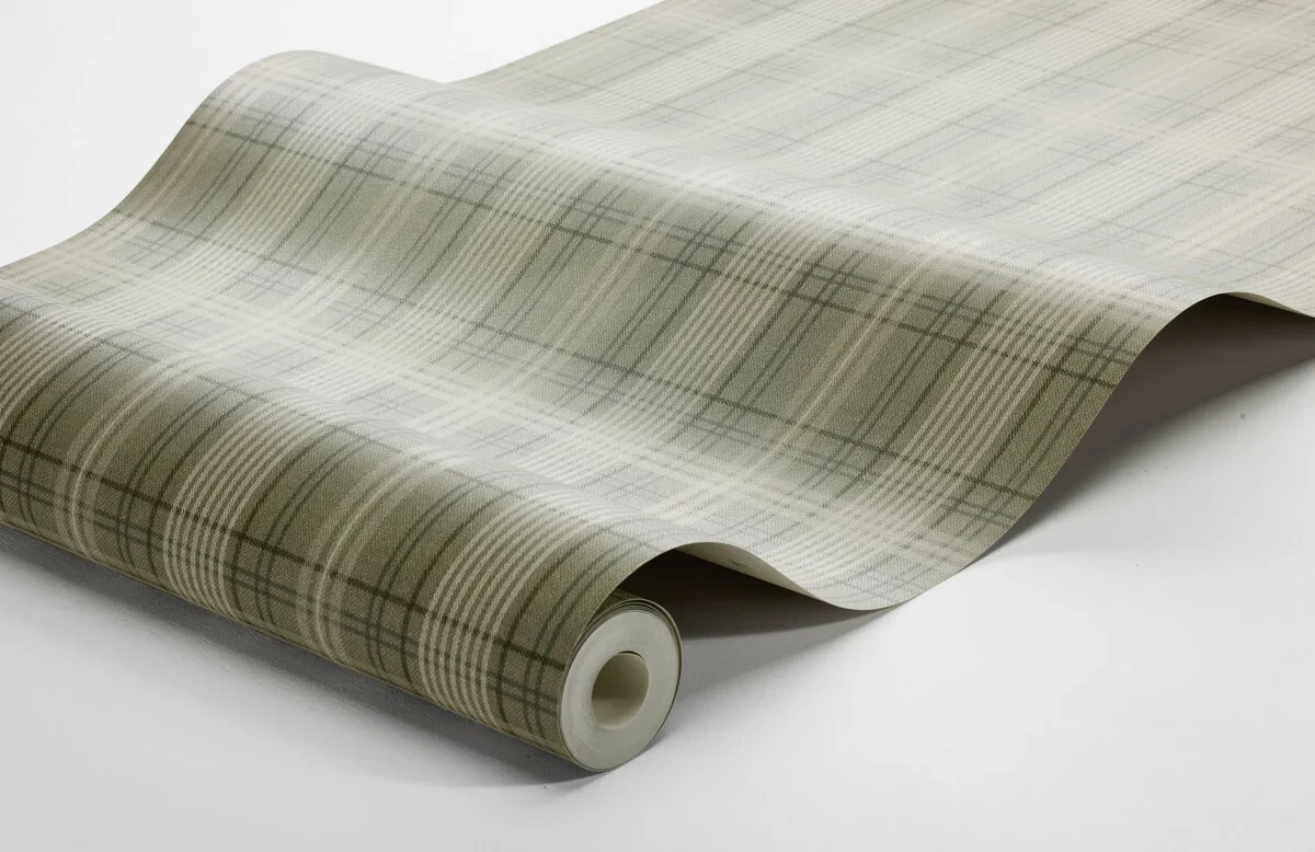 Tapeta z geometrycznym wzorem w szkocką kratkę TAILOR’S TWEED zgaszony zielony z beżowym - Image 3