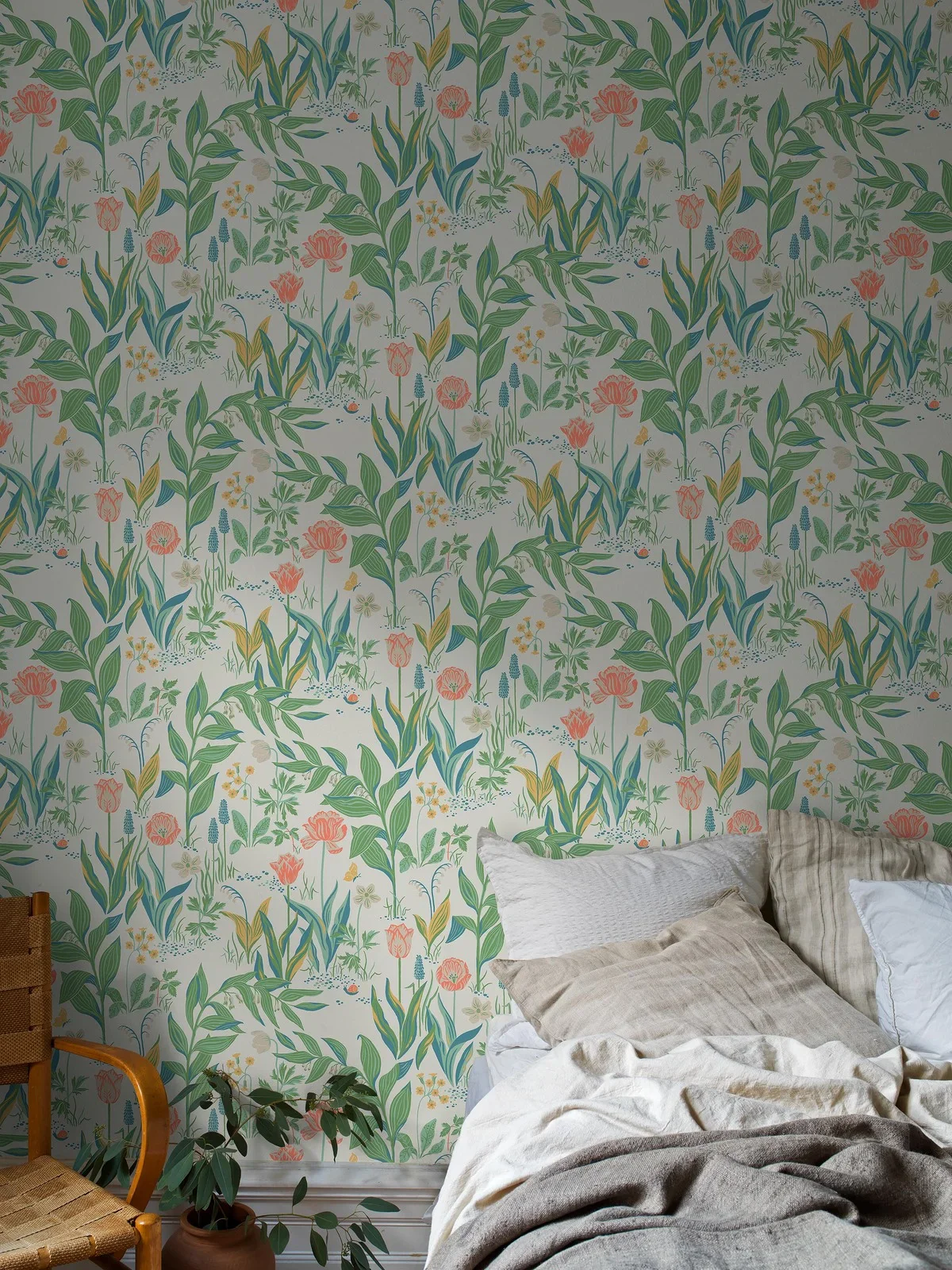 Tapeta z roślinnym wzorem kwiatów SPRING GARDEN biały z zielonym - Image 2