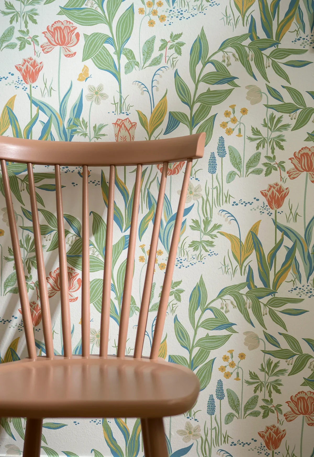 Tapeta z roślinnym wzorem kwiatów SPRING GARDEN biały z zielonym - Image 9