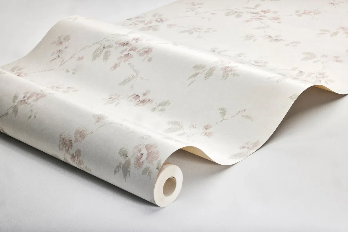 Tapeta flizelinowa papierowa z roślinnym wzorem VINTAGE ROSE złamany biały z różowym - Image 4