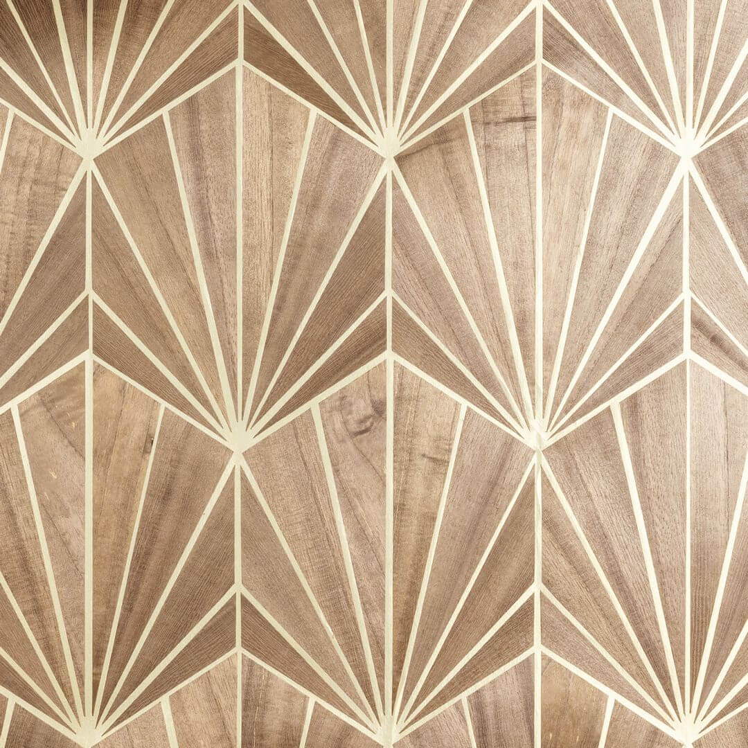 Tapeta fornirowana ze wzorem geometrycznym art deco MYTHIQUE - CHÊNE CLAIR OR beżowy dąb