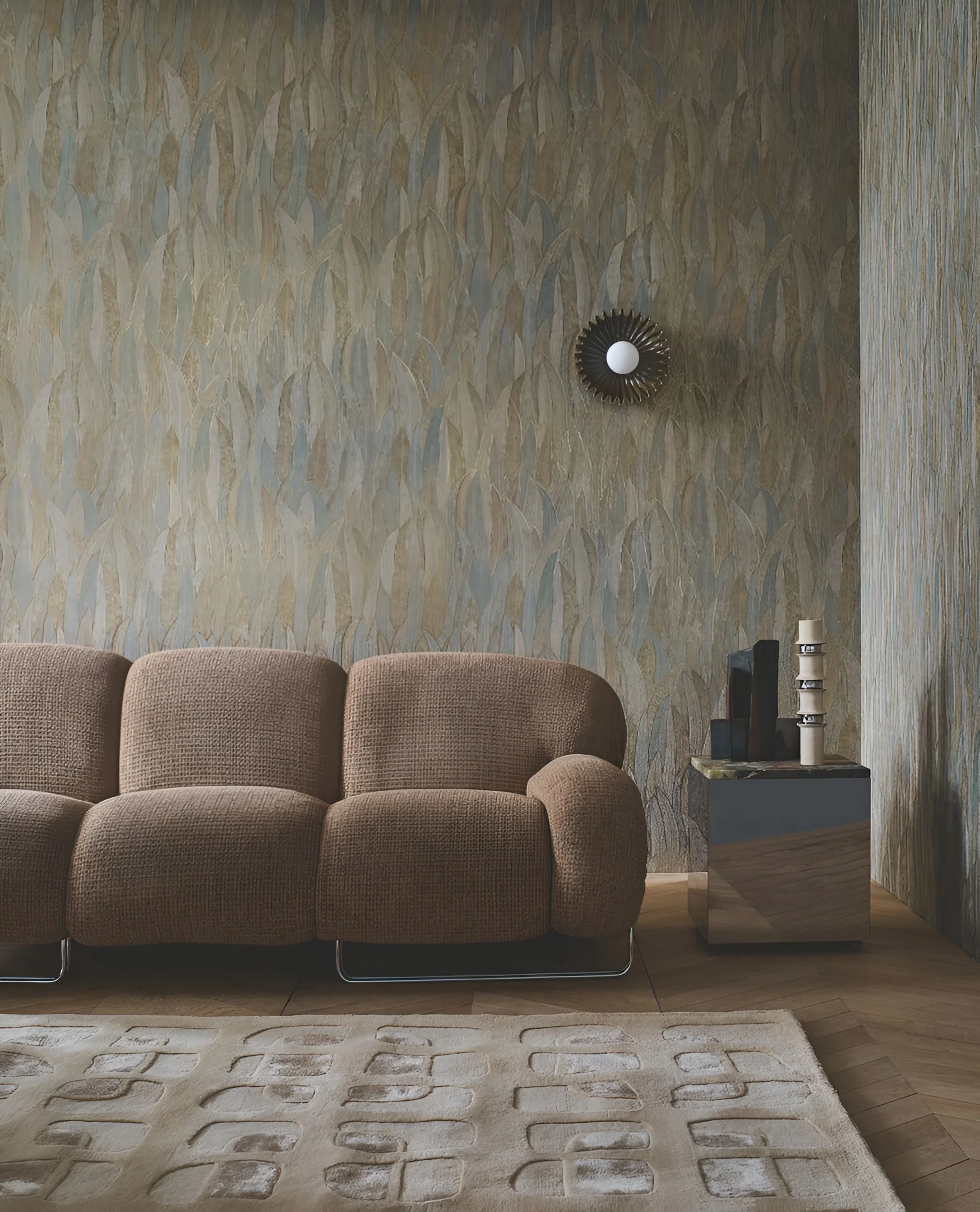 Tapeta metaliczna z motywem roślinnym liści eukaliptusa CINEREA - ANTHRACITE/DORÉ antracytowy ze złotym - Image 5