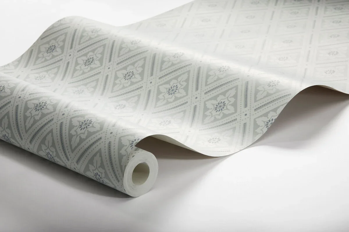 Tapeta flizelinowa papierowa z geometrycznym wzorem ESTER beżowy z szarym - Image 4