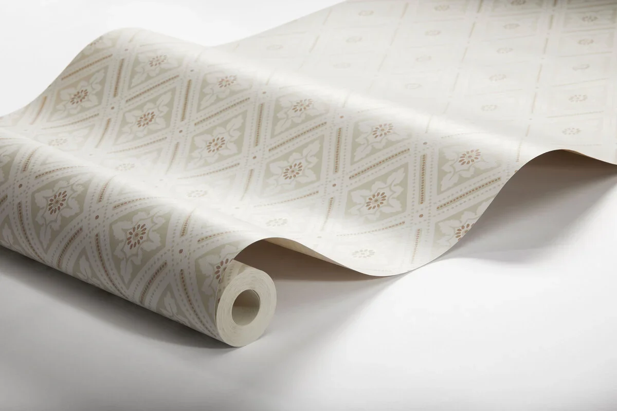 Tapeta flizelinowa papierowa z geometrycznym wzorem ESTER beżowy ze złotym - Image 3