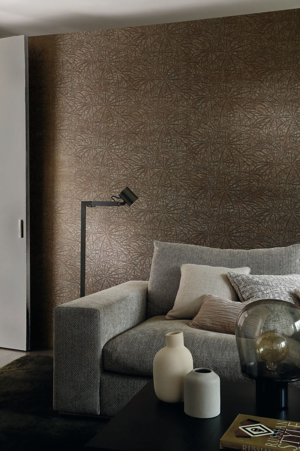 Tapeta strukturalna z motywem roślinnym liści palm PALMYRE - GRIS TAUPE taupe z szarym - Image 2