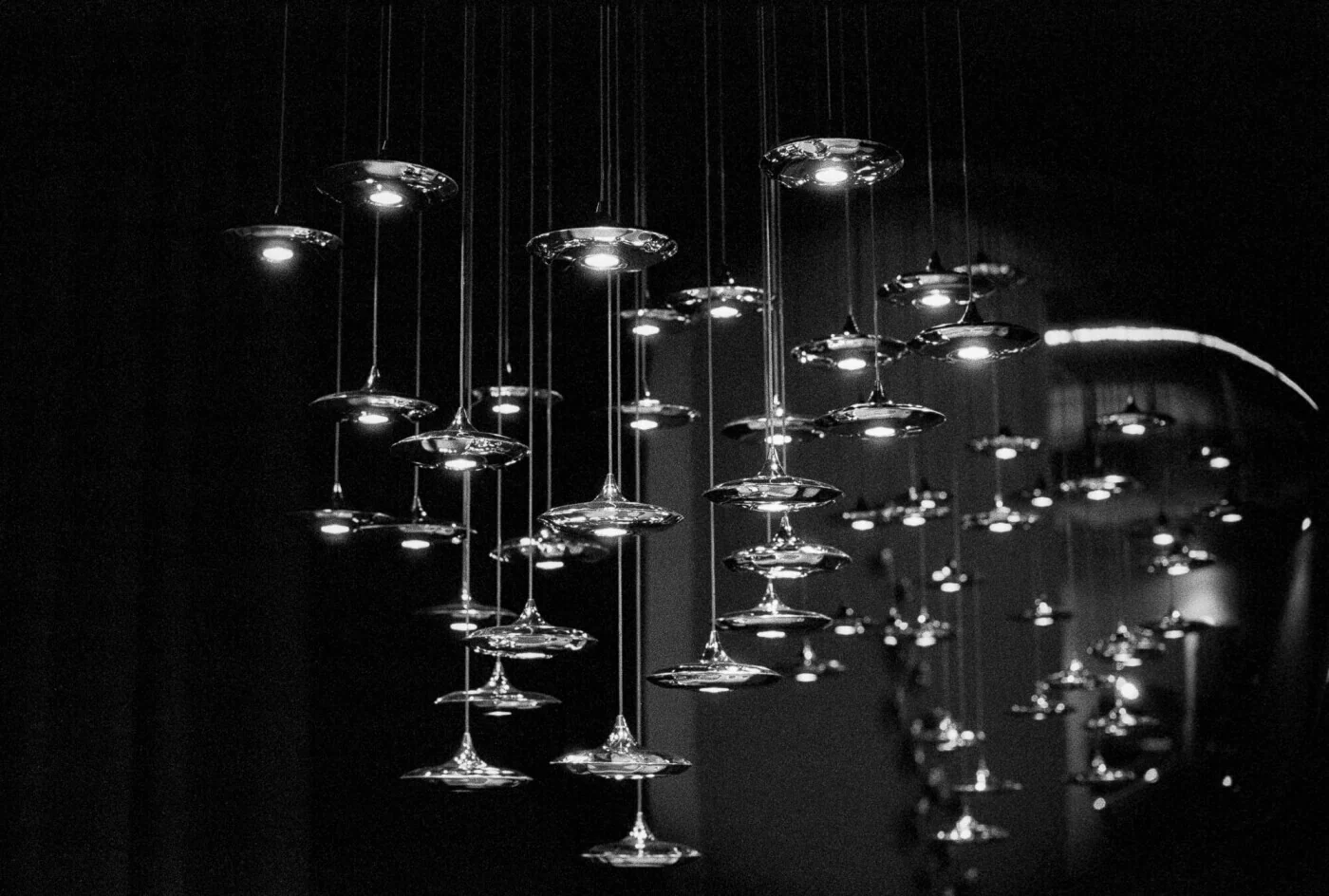 Zestaw lamp wiszących LAMPIN inox - Image 20