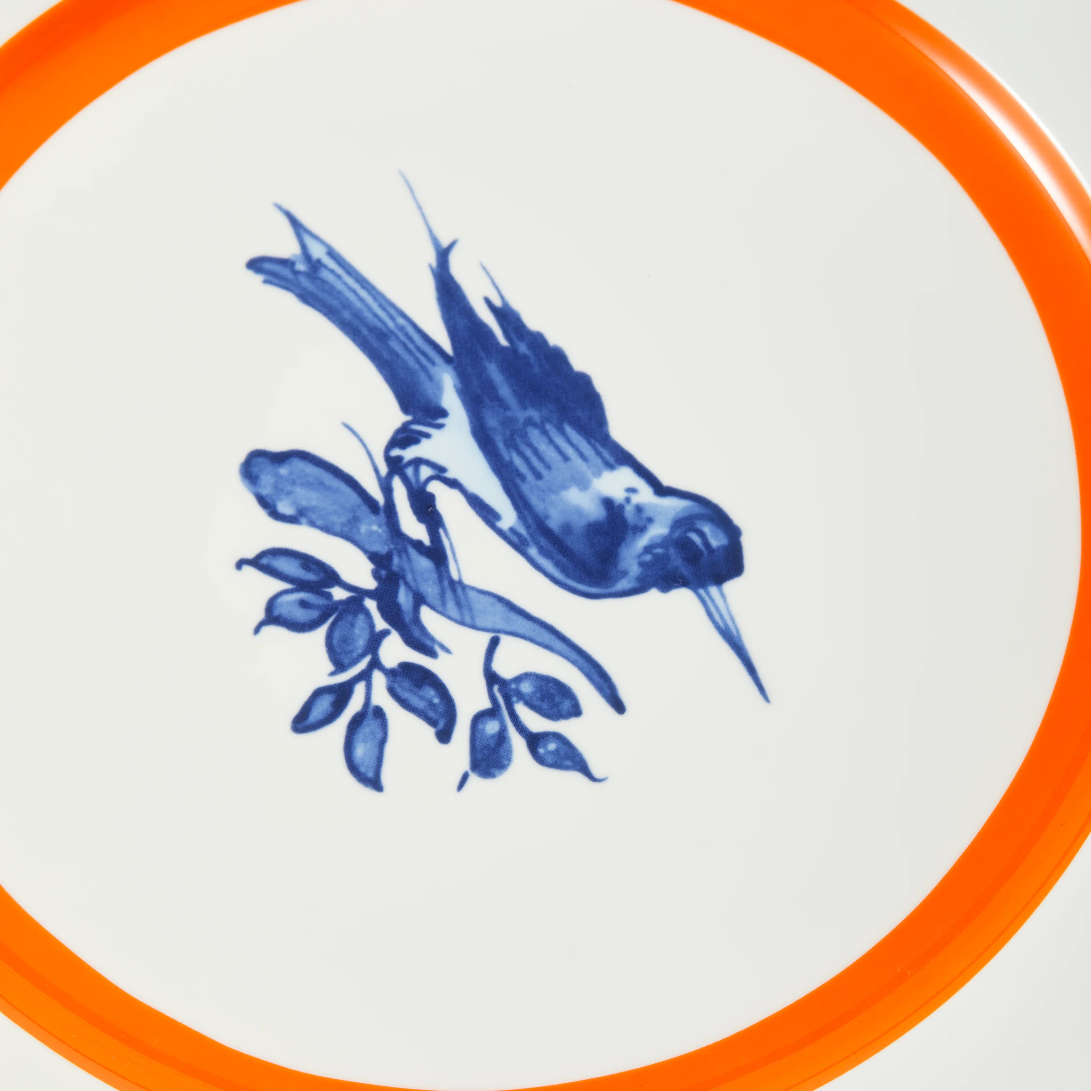 Zestaw talerzy BIRD PATTERNED biały z pomarańczowym i niebieskim - Image 6